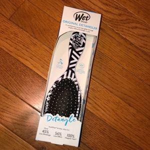 Wet hair brush original detangler